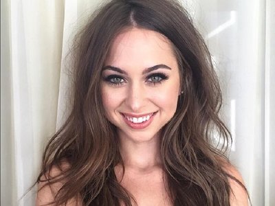 Riley Reid  (Райли Рейд)