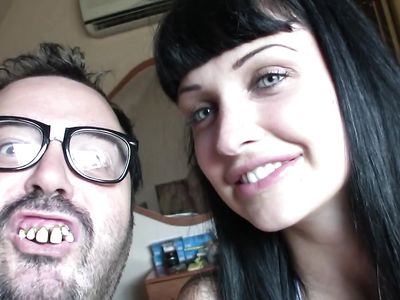 Молодая Aletta Ocean проходит порно кастинг с кривозубым толстяком