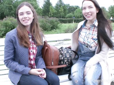 Русский пикапер снял сучек для анального секса втроем