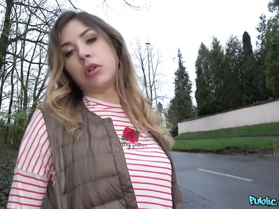 Секс от первого лица чешского пикапера и горячей незнакомки