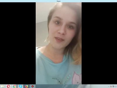 Парень через Скайп проводит порно кастинг с русской девушкой ч1